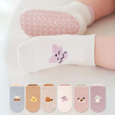 Set 3 Tất Thu Đông Cho Bé Chống Trơn Trượt 0-3 Tuổi Mẫu Hạt Vuông T66