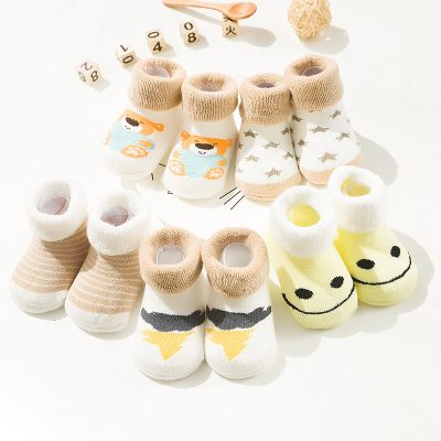 Set 5 Đôi Tất Len Xù Thu Đông Cho Bé Siêu Ấm 0-3 Tuổi T70