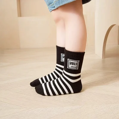 Set 5 Đôi Tất Cao Cổ Thu Đông Cho Bé Trai Bé Gái 1-12 Tuổi Chữ Số Plant T42 - Ảnh 8