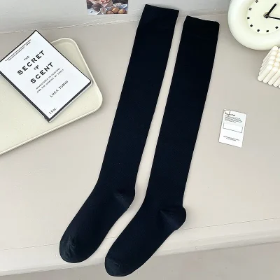 Tất Cổ Cao Thu Đông Cho Bé 8-12 Tuổi Mã Tất Chân Gân Tăm Đen Đỏ T83 - Ảnh 4