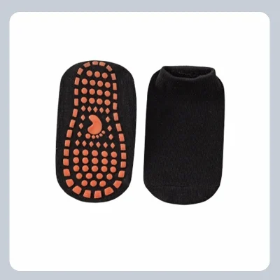Set 5 Đôi Tất Nam & Nữ Thu Đông Chống Trơn Trượt Mẫu Đen Ghi TX01 - Ảnh 3